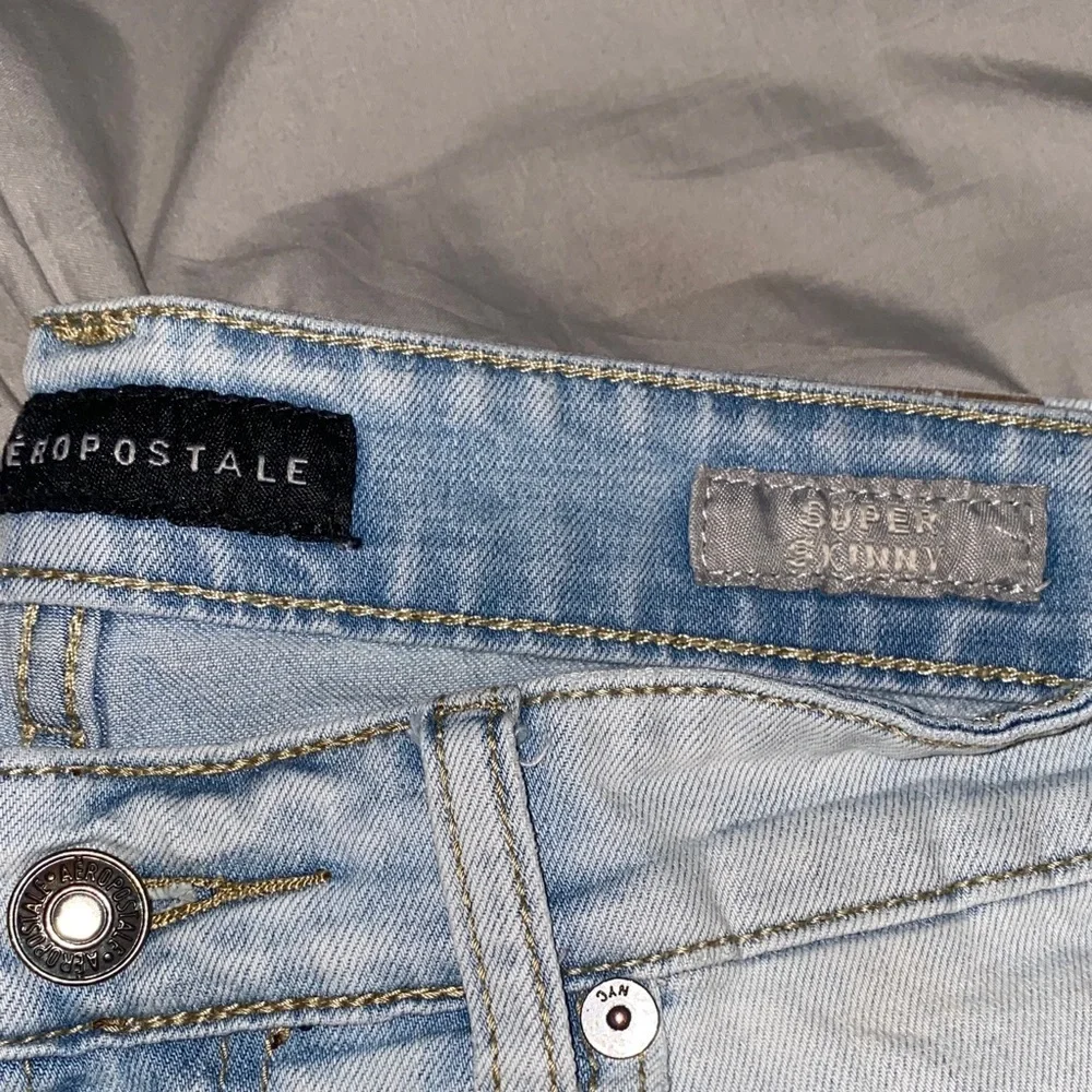 Aeropostale Men's Skinny Jeans in Light Blue